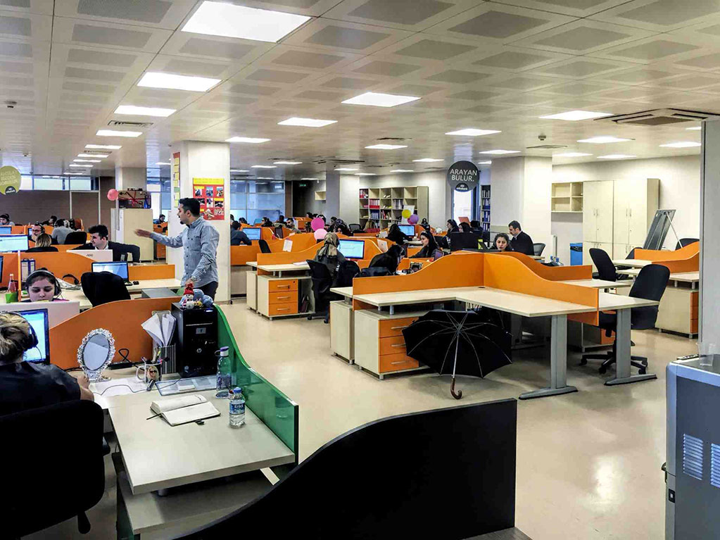 target iletişim